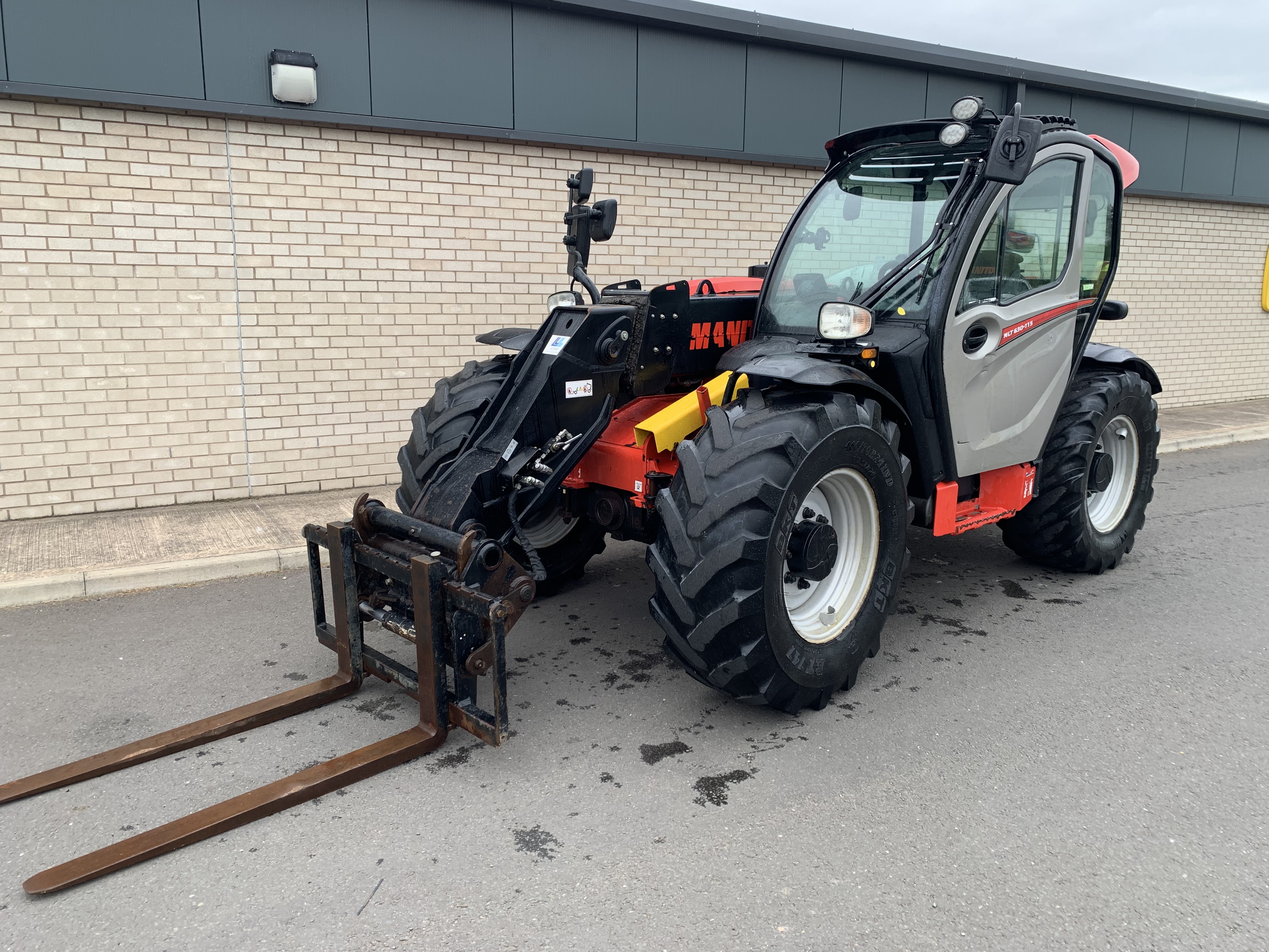 2021 Manitou MLT 630 Elite