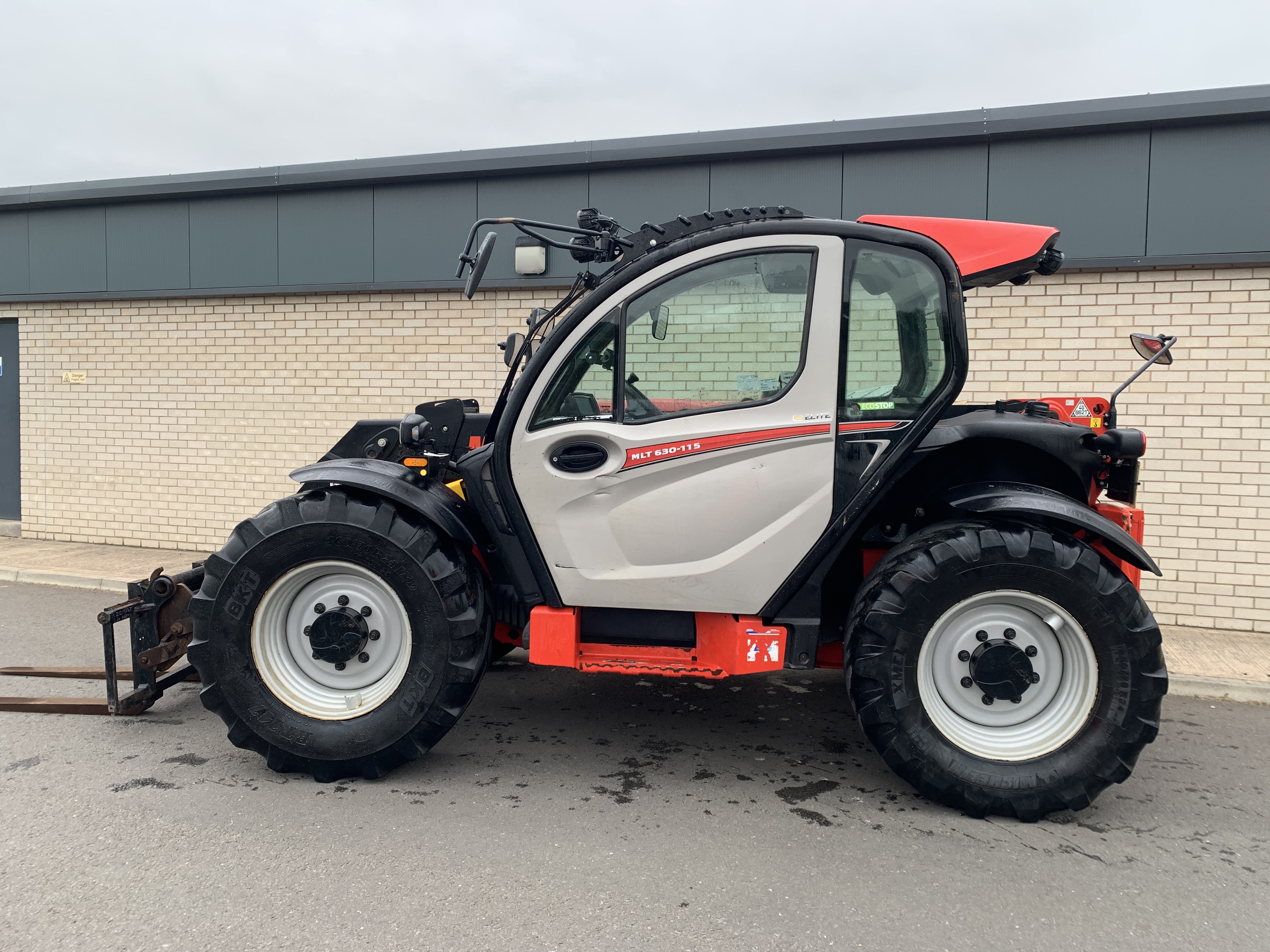 2021 Manitou MLT 630 Elite