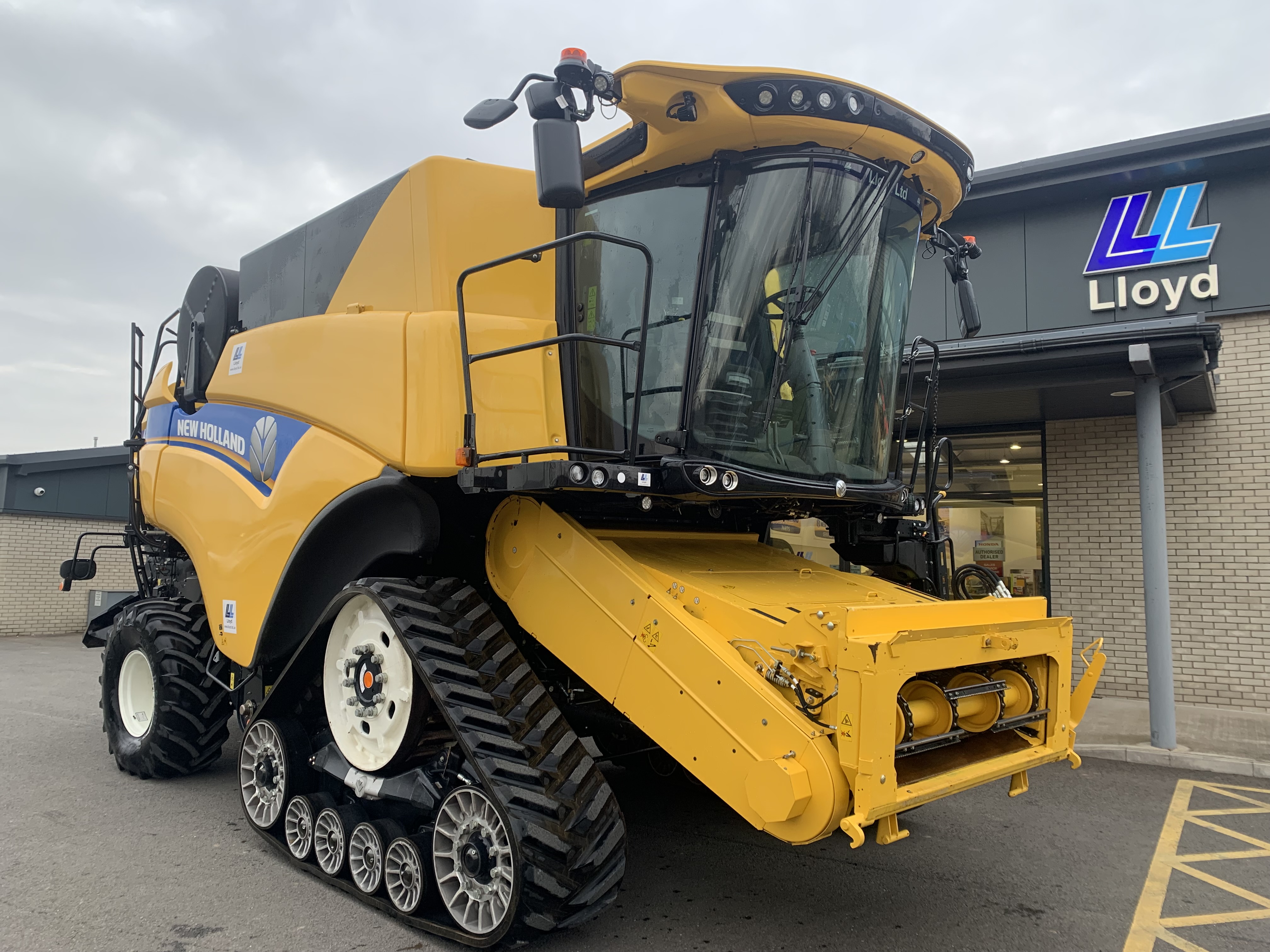 New Holland CX8.80