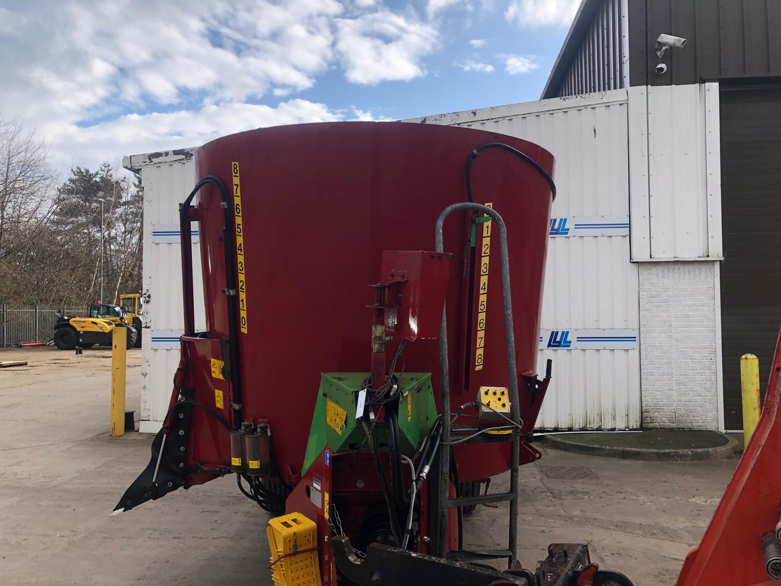 2009 Strautmann Vm1700