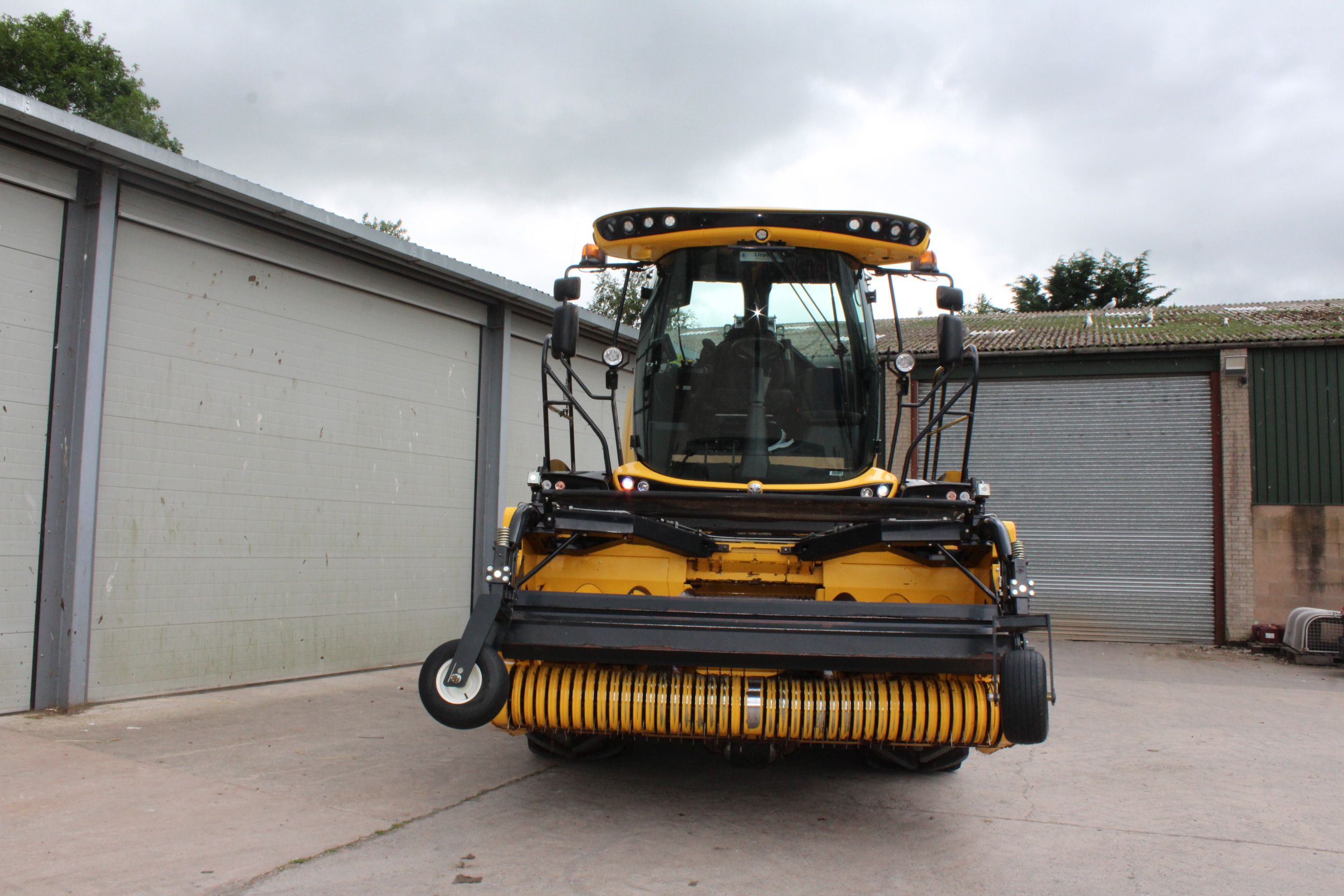 2022 New Holland FR780