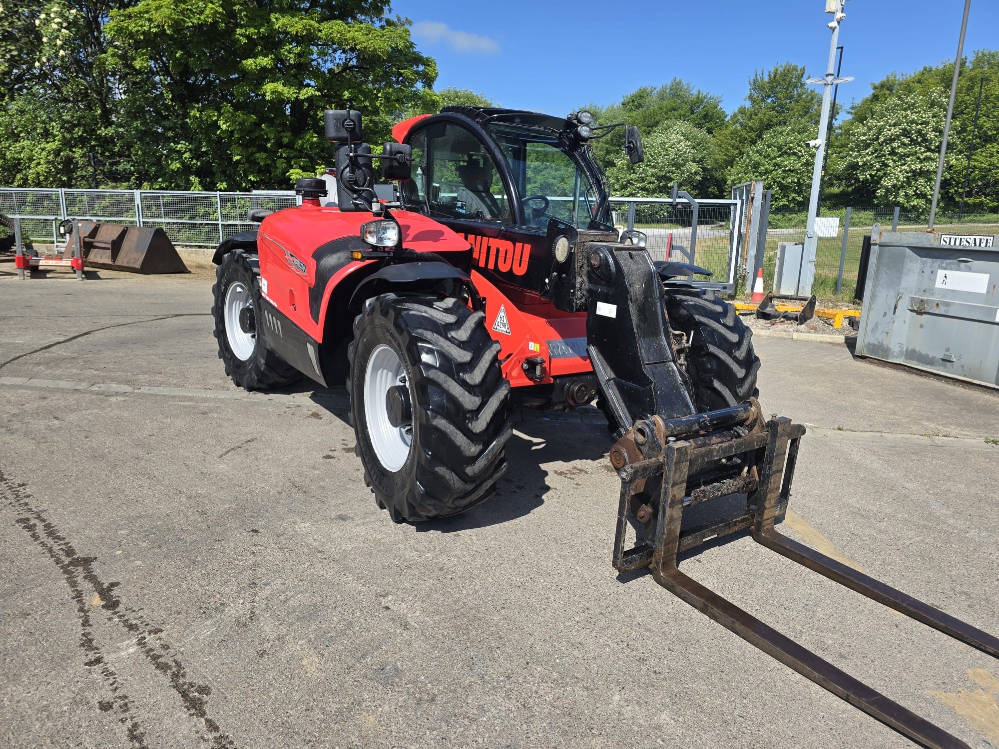 2021 Manitou MLT737-130PS