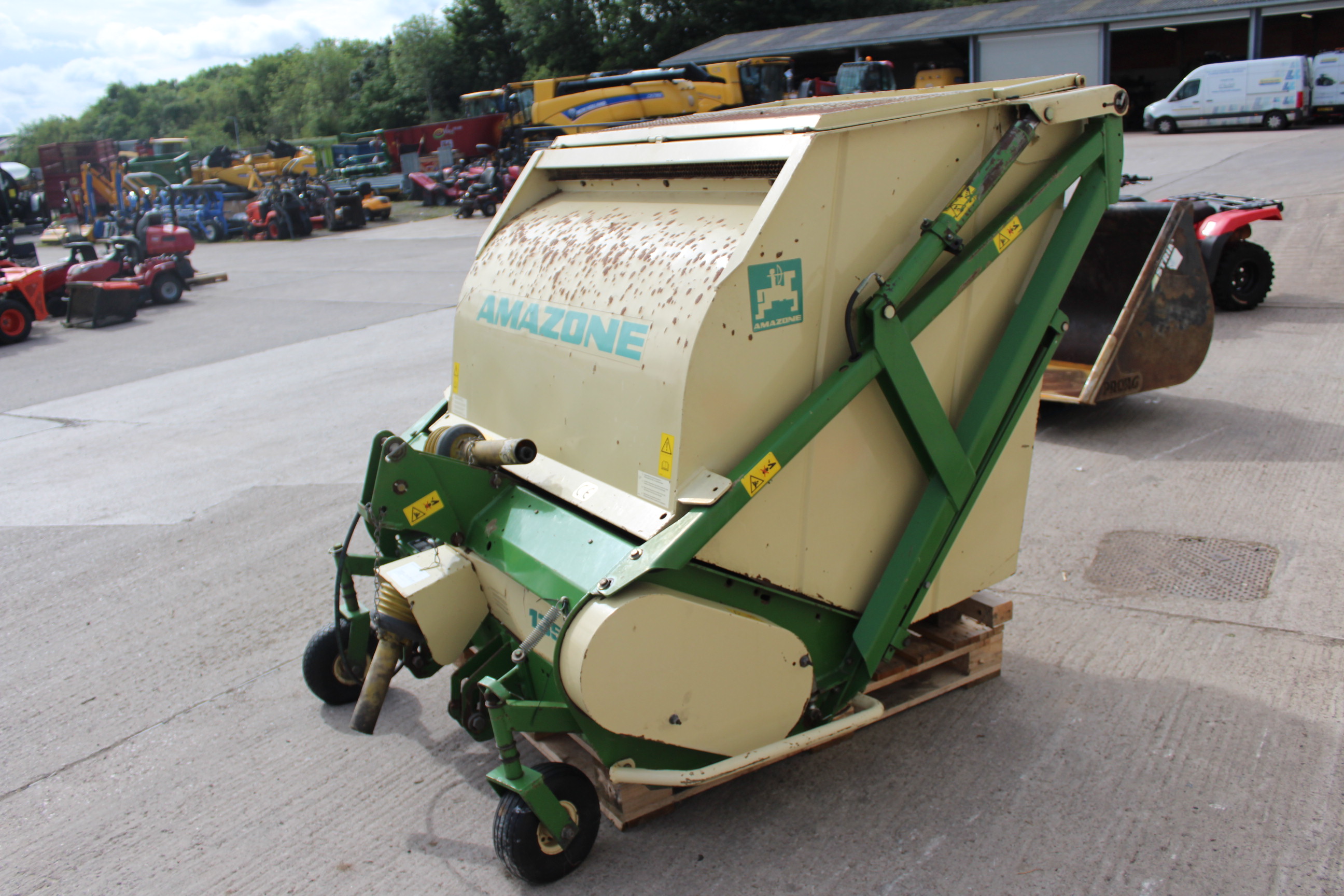 Amazone 135