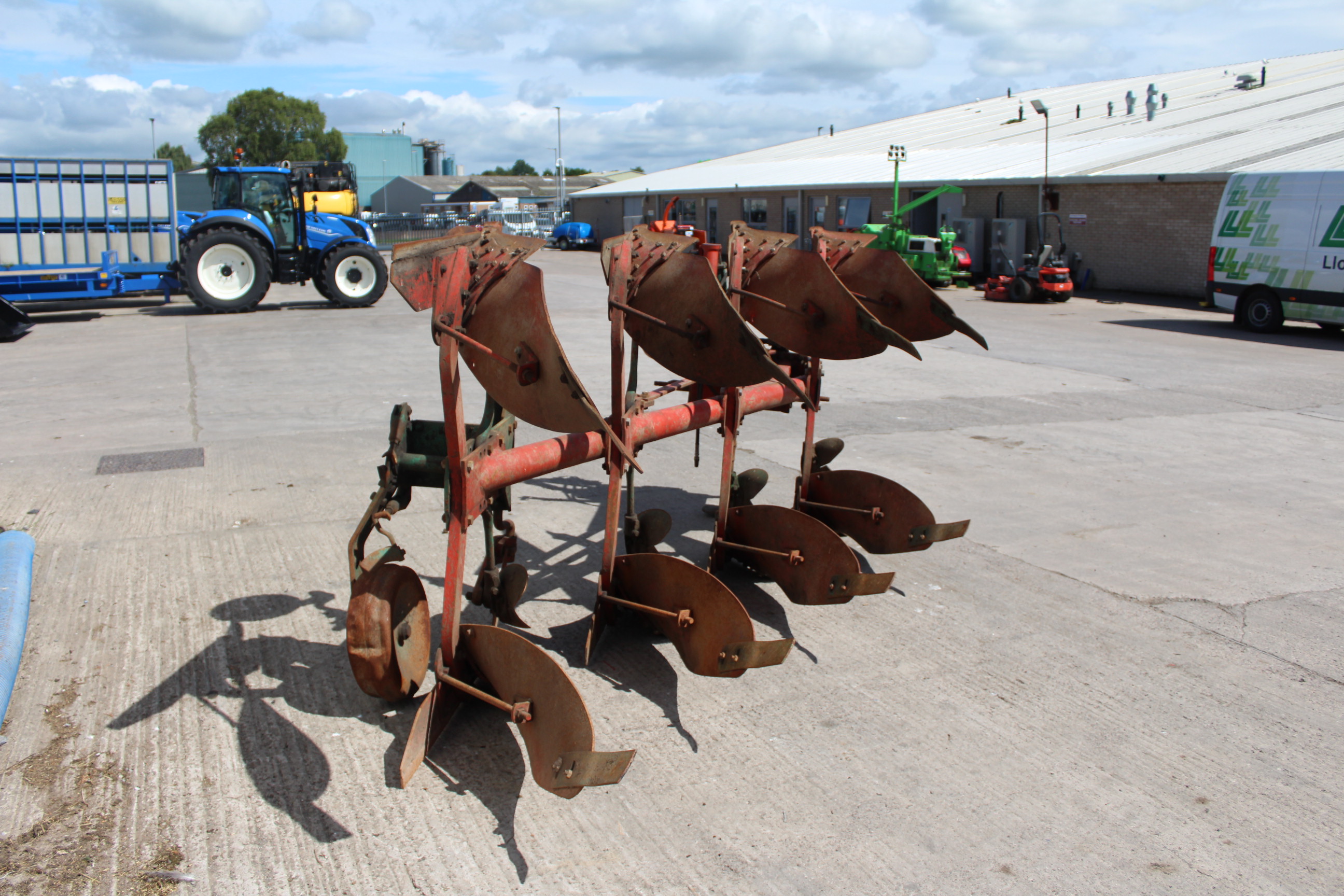 1988 Kverneland UK 4 Furrow
