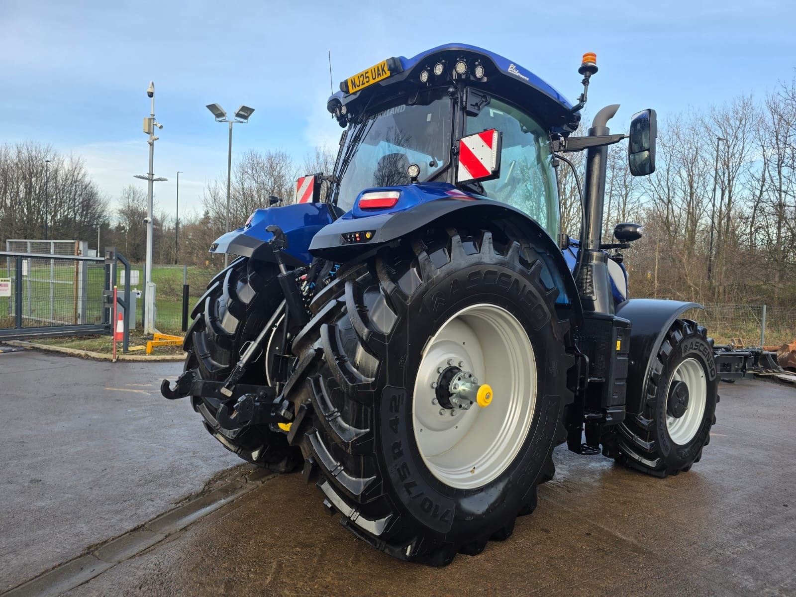 New Holland T7.300