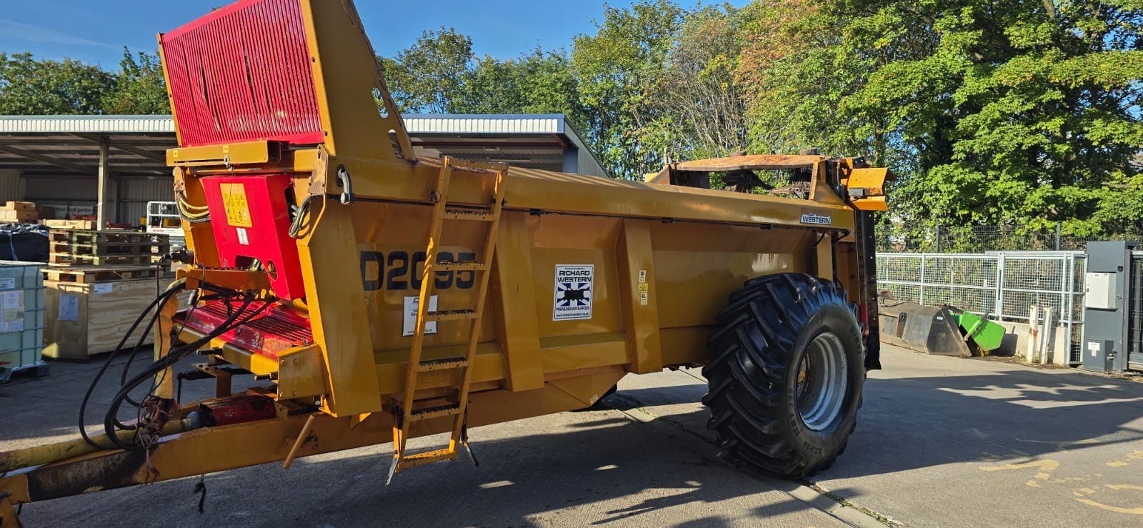 2014 Richard Western D2095