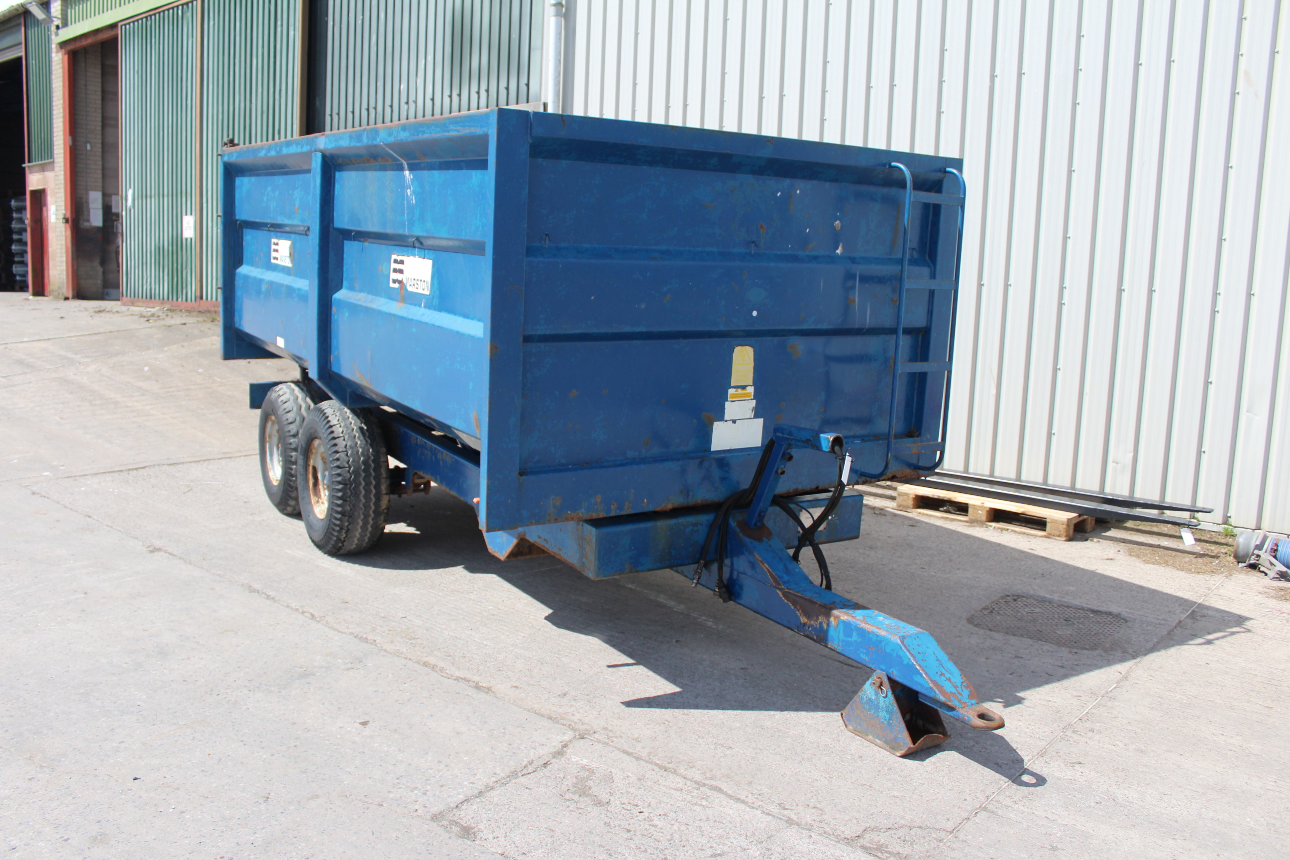 2002 Marston 8T Trailer