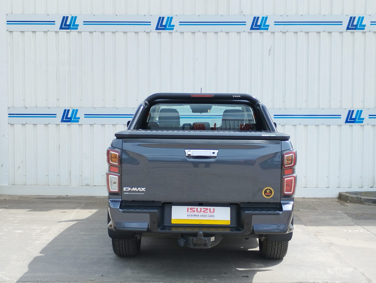 2024 Isuzu DL40