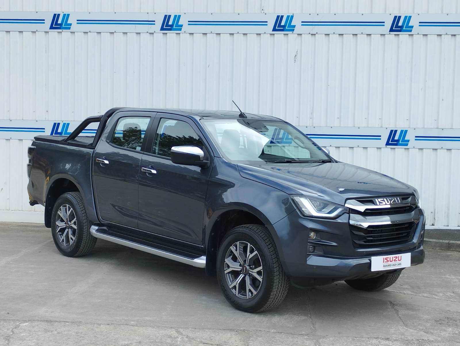 2024 Isuzu DL40