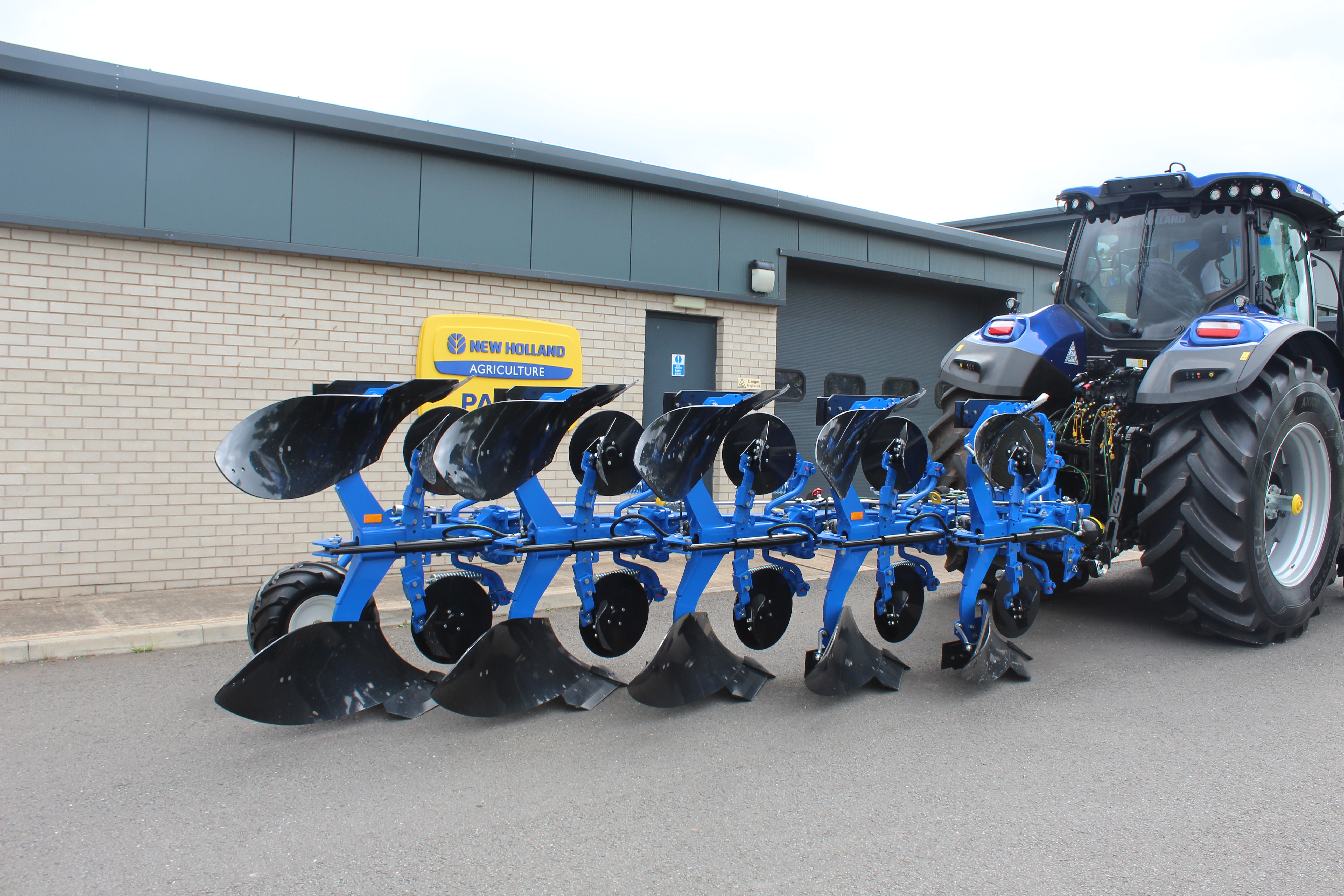 New Holland PHVH5