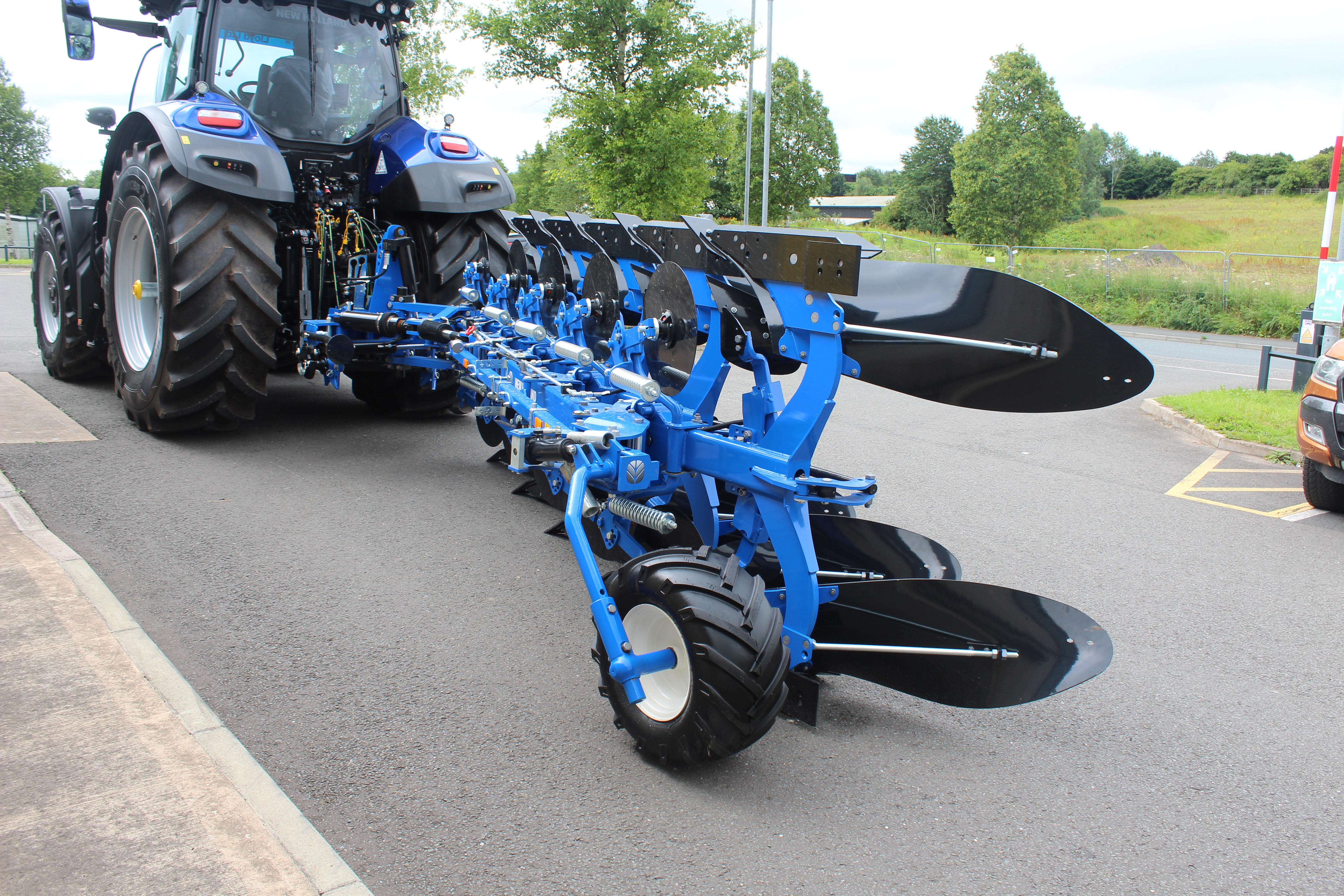 New Holland PHVH5