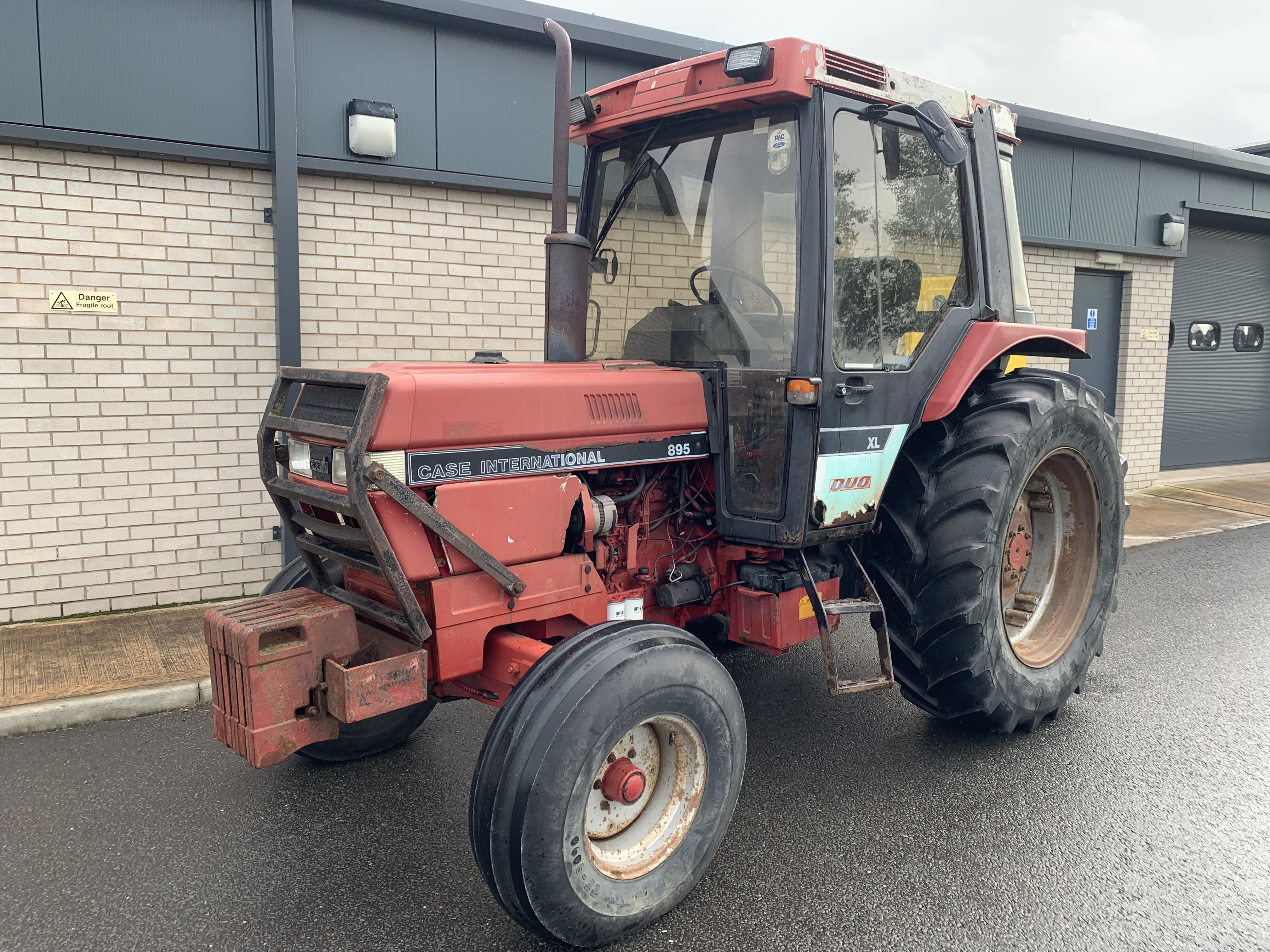 1994 Case 895 XL