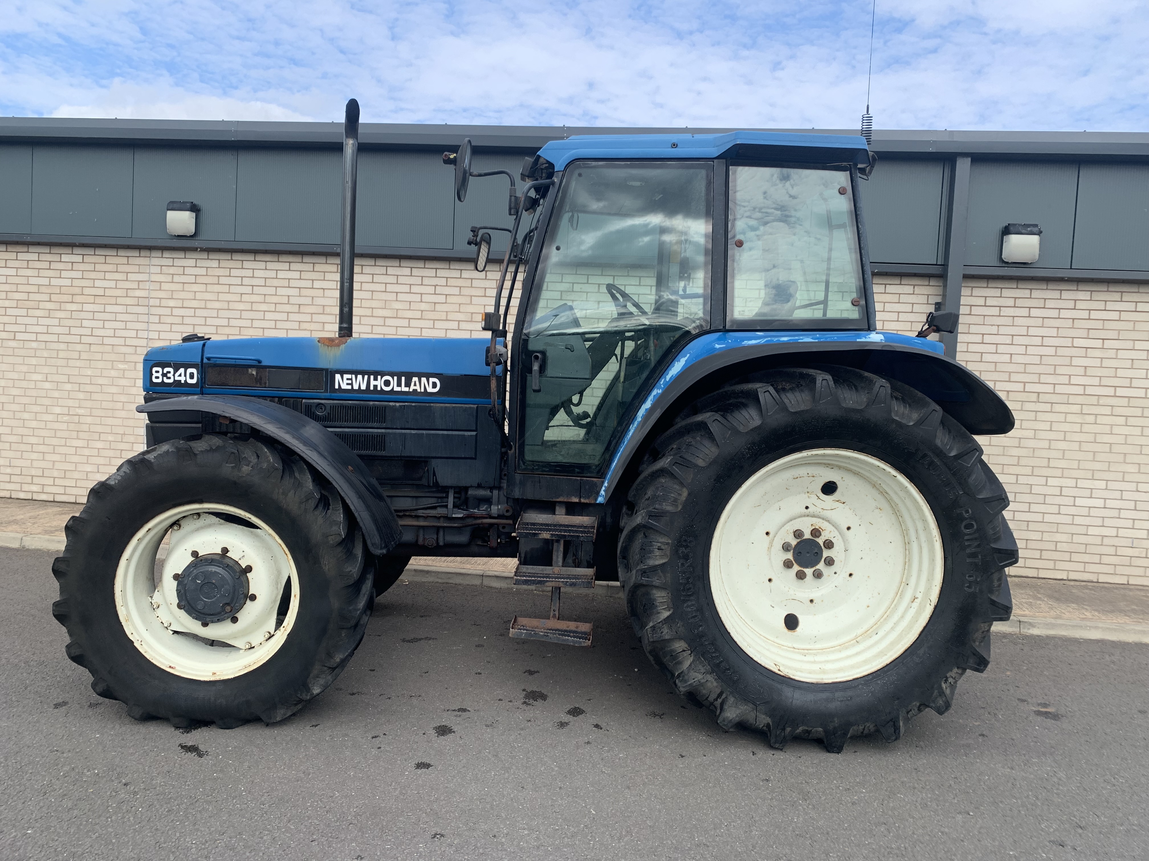 Ford 8340 SLE