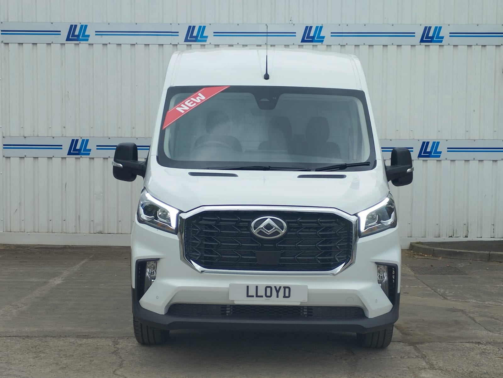 Maxus Deliver 9