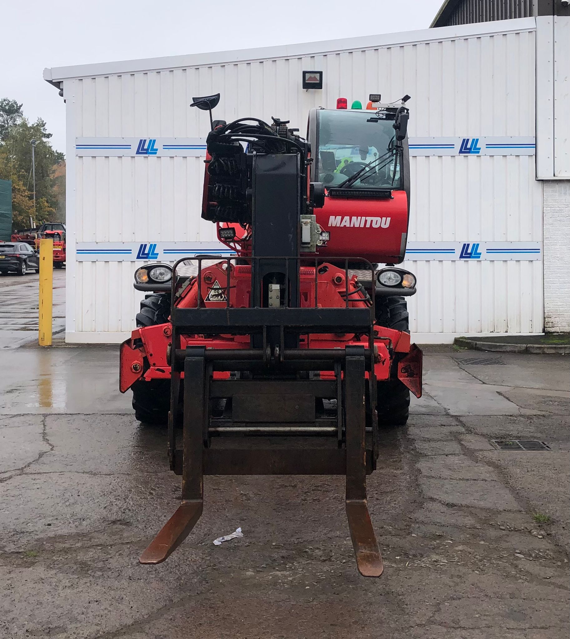 2011 Manitou Mrt2540
