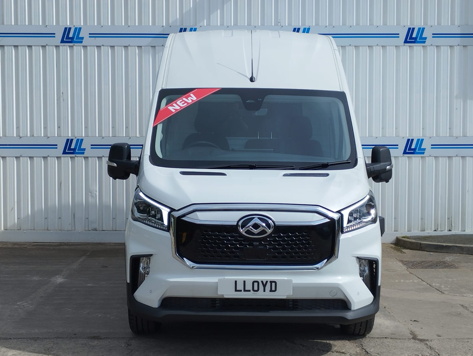 Maxus E Deliver 9