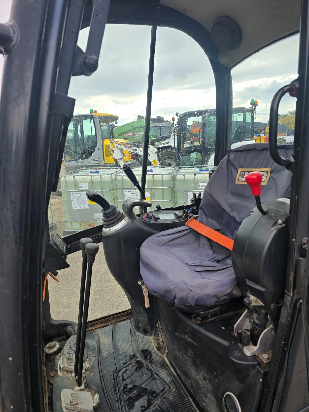 2017 JCB 8018 Excavator