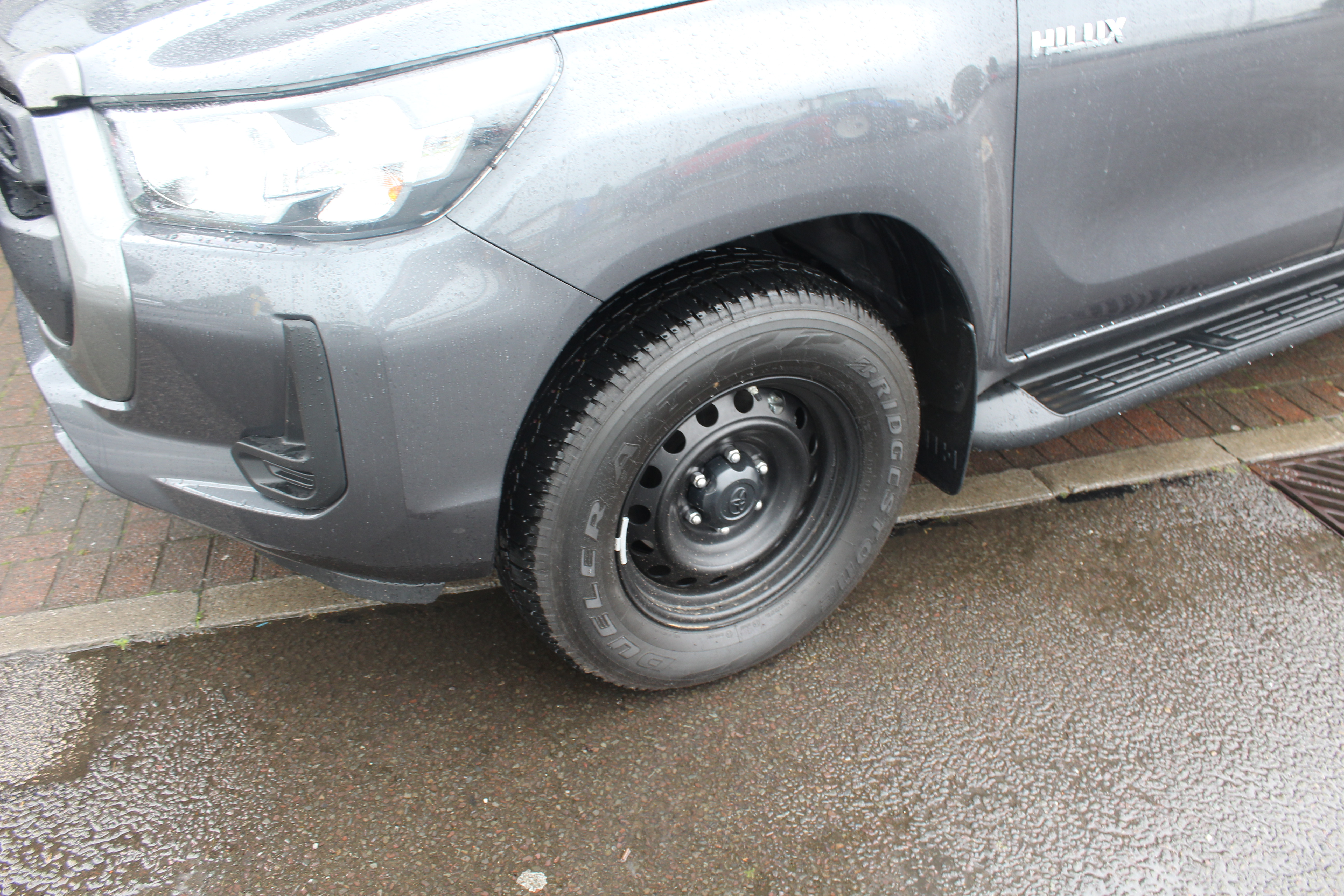 Toyota Hilux