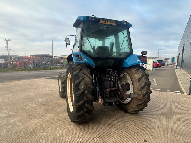 1995 Ford 7740