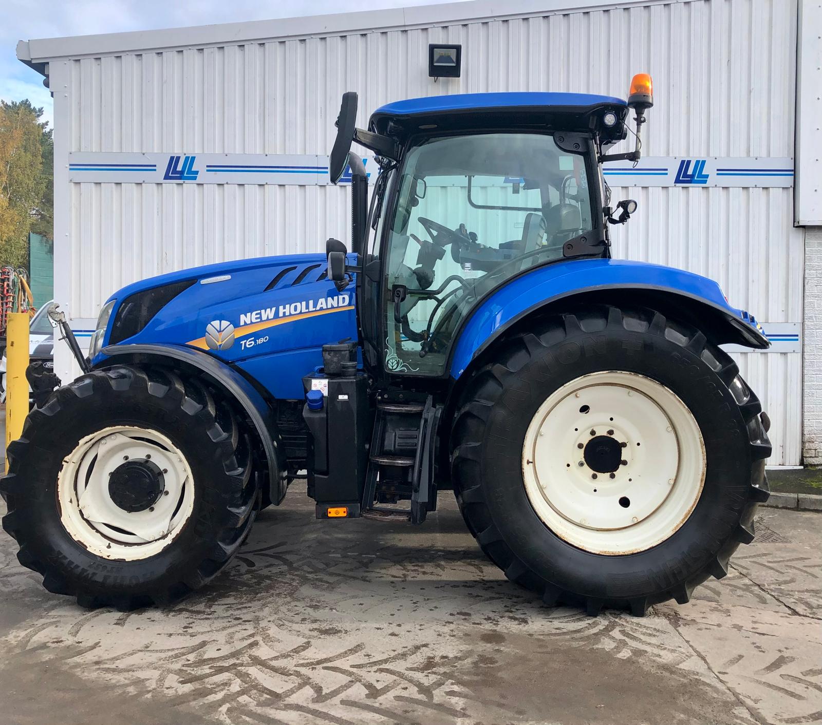 2019 New Holland T6.180