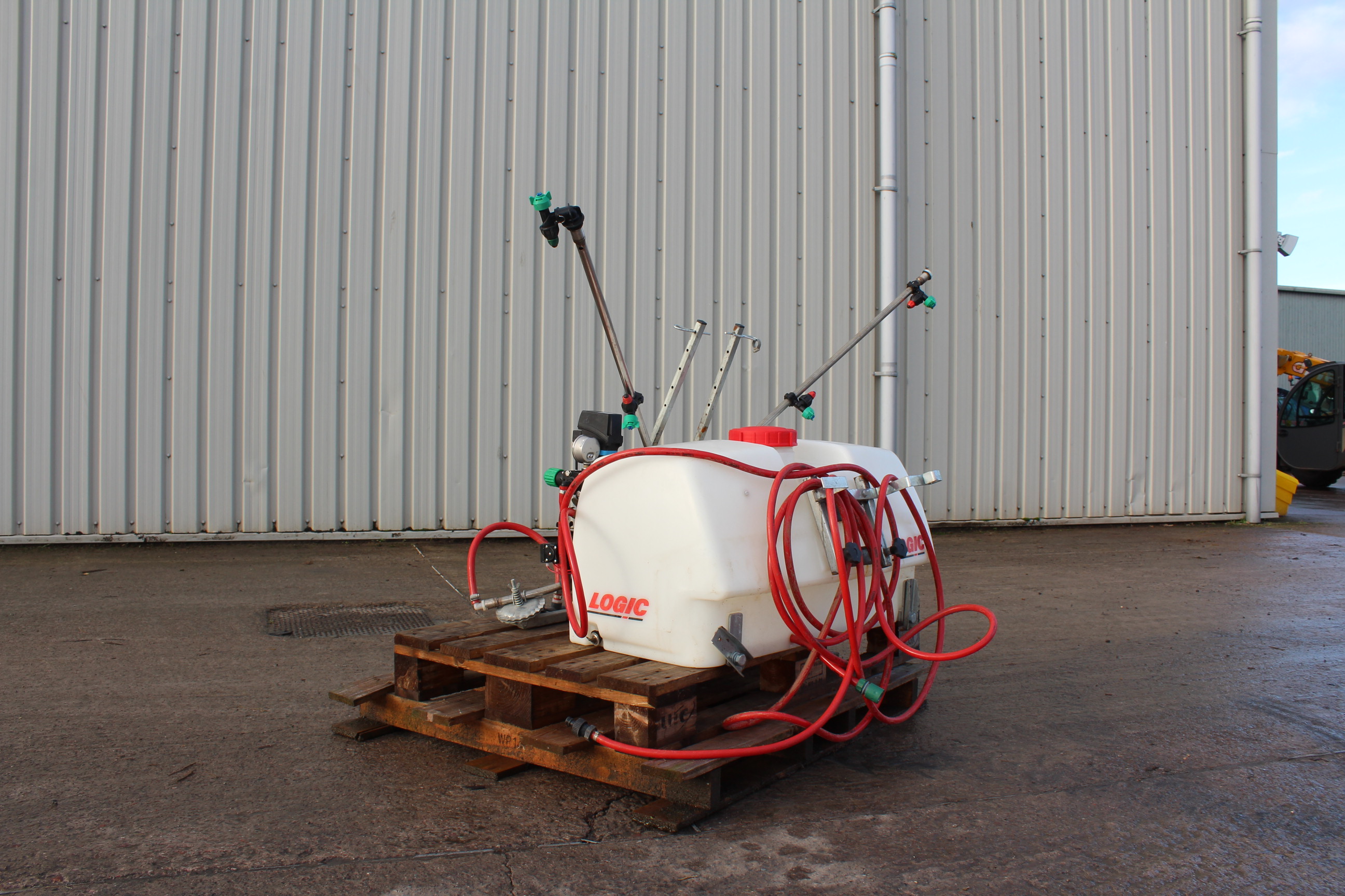 2023 Logic Manufacturing 135L