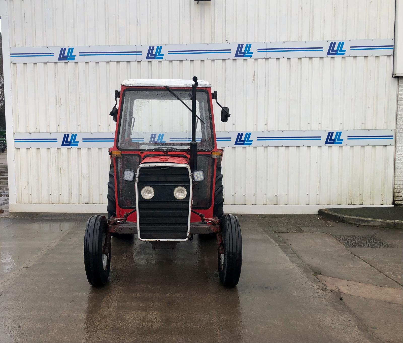 1984 Massey Ferguson 230