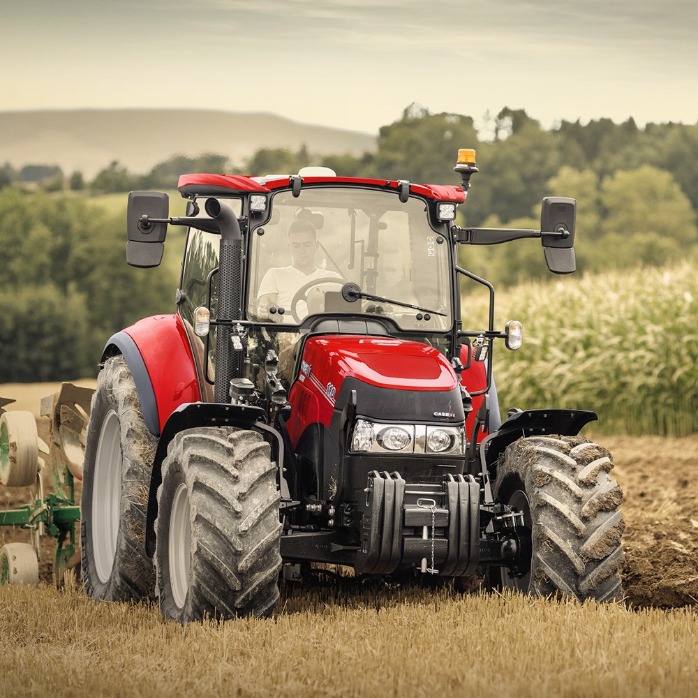 Case Luxxum Series Tractors - Lloyd Ltd