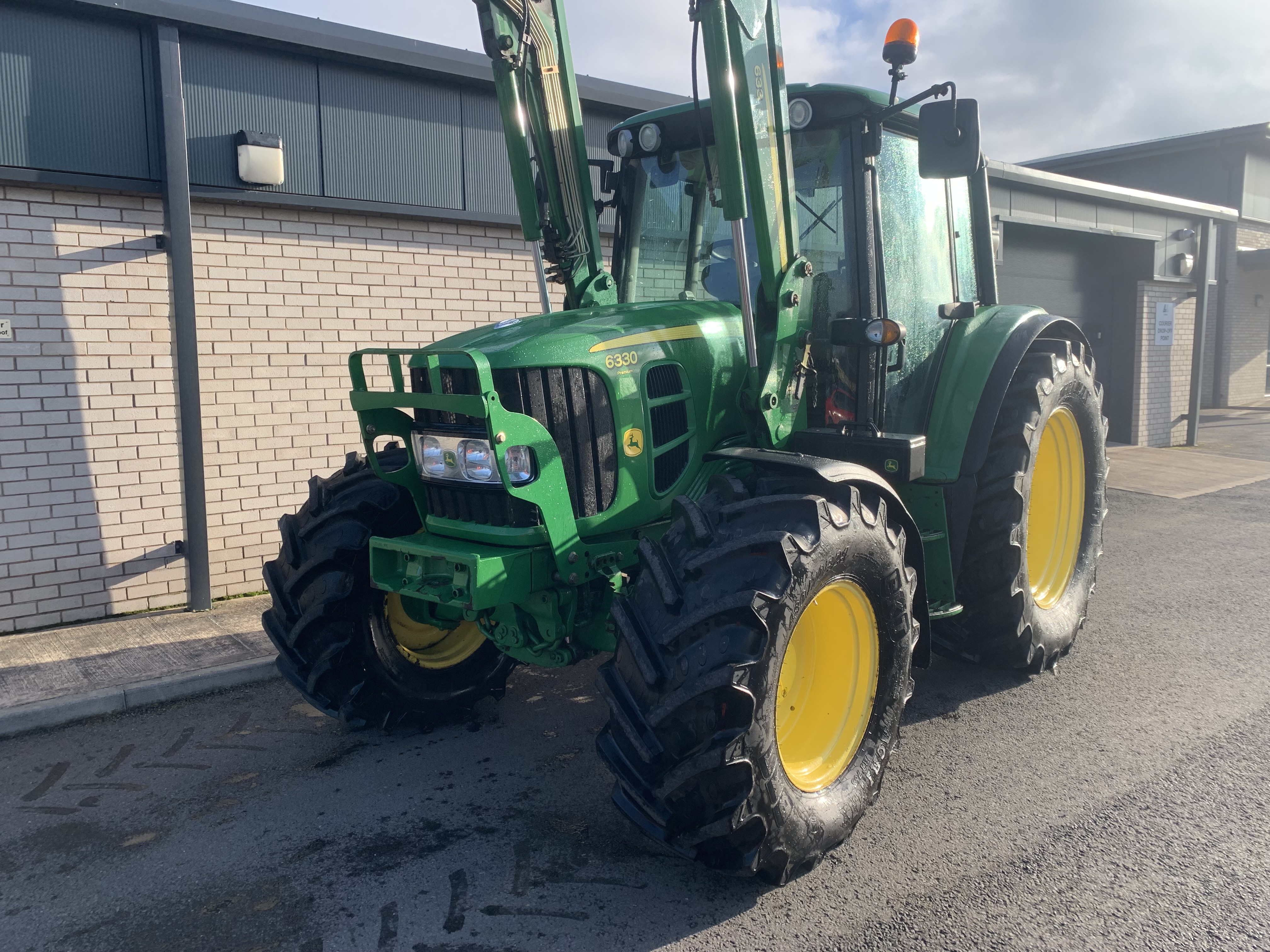 John Deere 6330 Premium