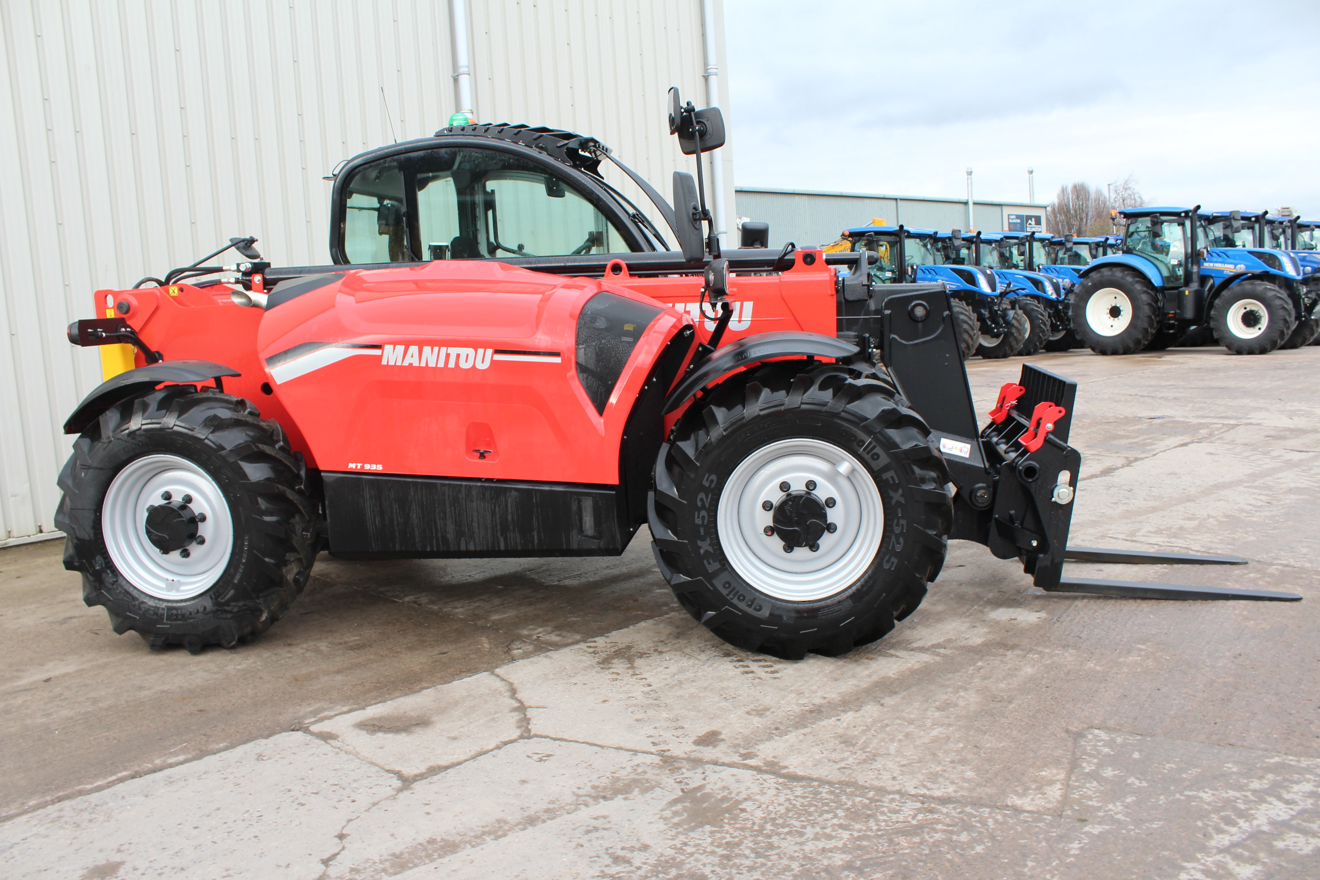Manitou  MT935