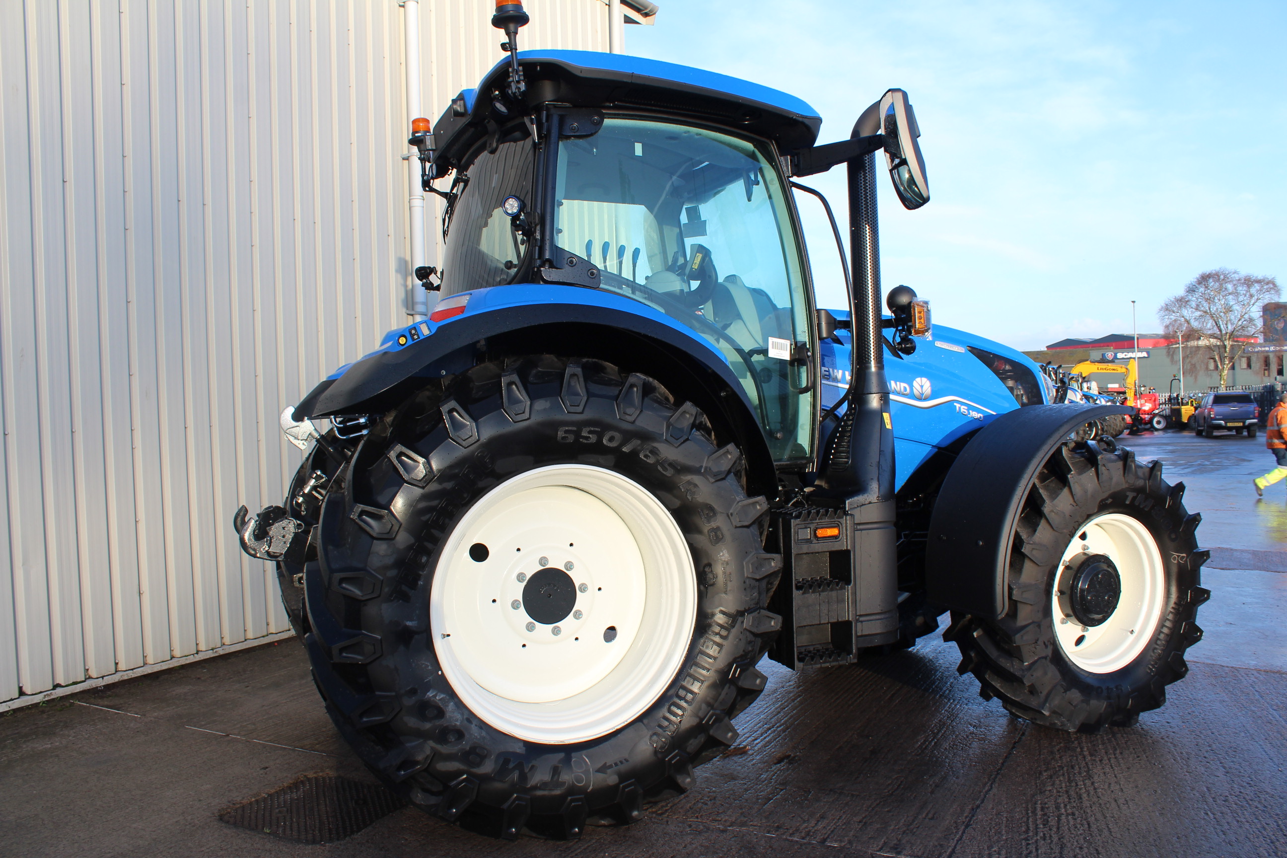 New Holland  T6.180